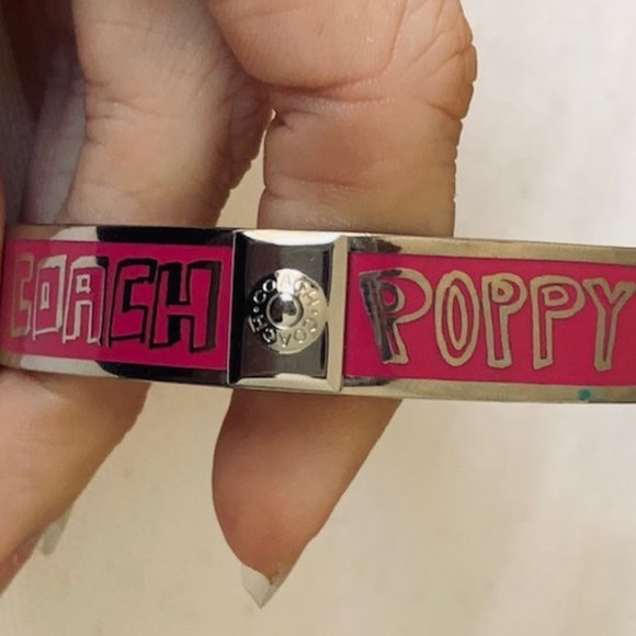 Coach Poppy Bangle Bracelet - Picture 3 of 8